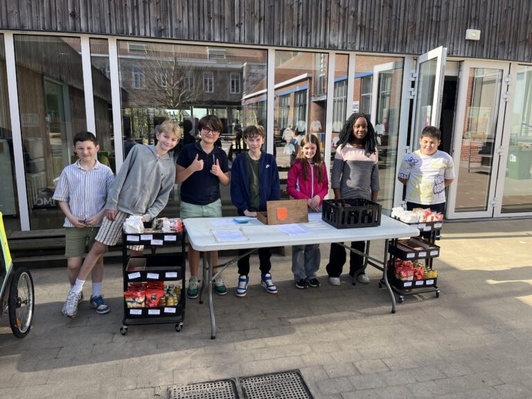 Het zesde leerjaar gaat ‘Fair’: van wereldwinkel naar eigen schoolwinkeltje!