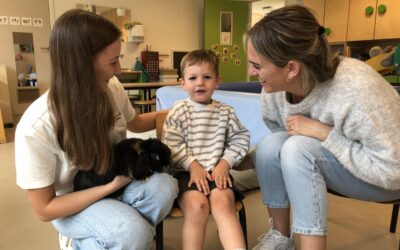 Konijn Dustin op bezoek.