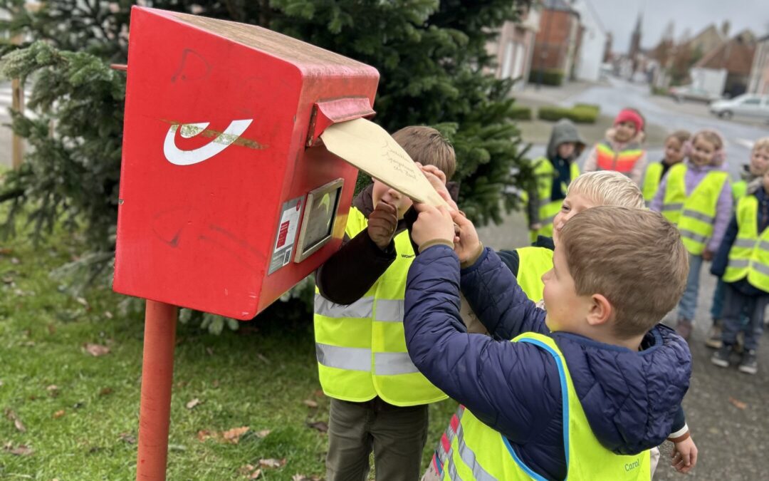 🐝Een brief posten